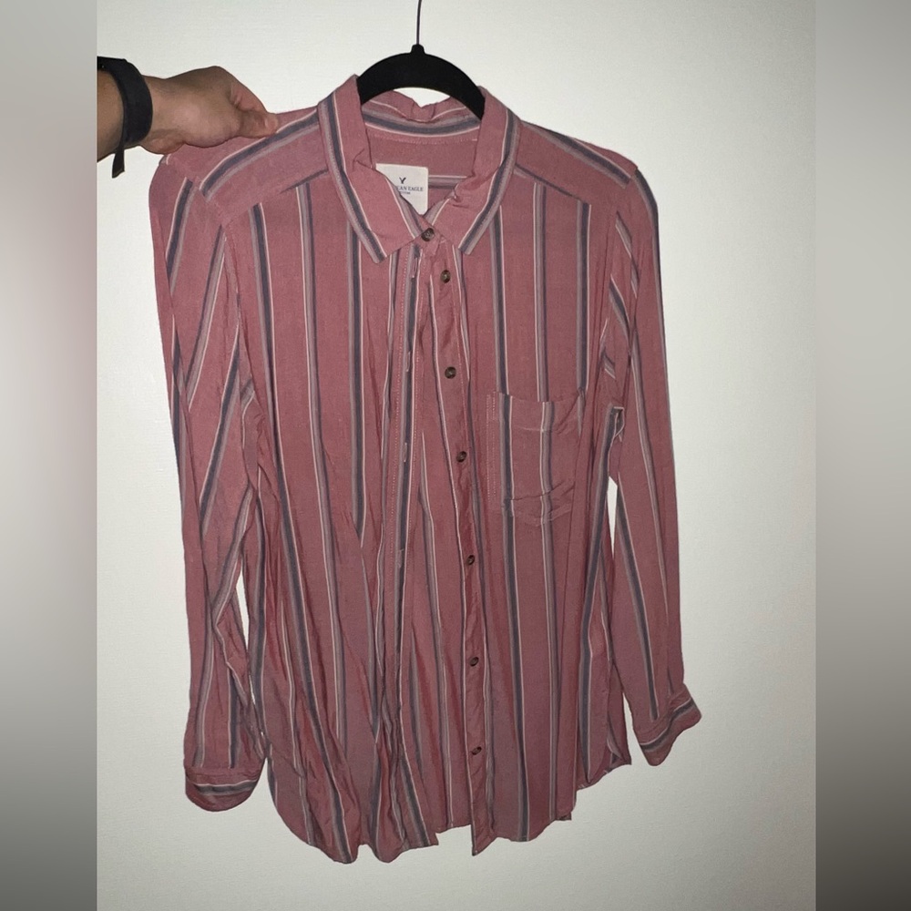 American Eagle Oversized Fit Long Sleeve Button Down